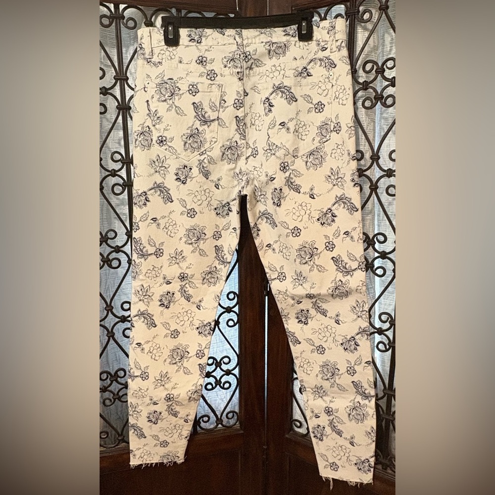 Kensie Blue Floral Ankle Jeans - Picture 5 of 7